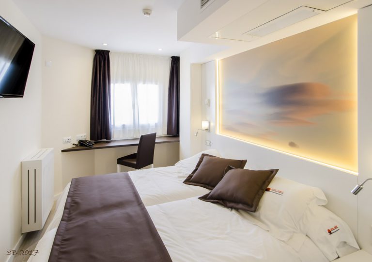 habitacion-apartamentos-ponent-paguera