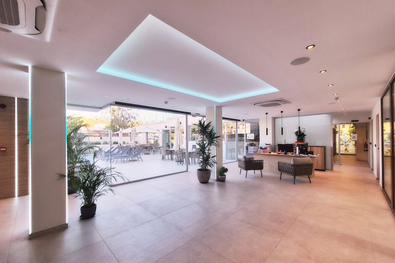 recepcion-apartamentos-ponent-mallorca